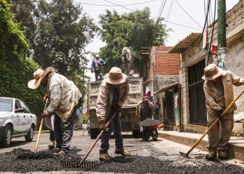 Refuerza el ayuntamiento de Cuernavaca programa permanente de bacheo para mejorar vialidades