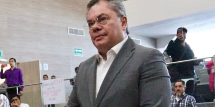 Propone el Dip. Rafael Reyes reformar la Ley de Servicio Civil para erradicar la discriminación a hombres en situación de viudez