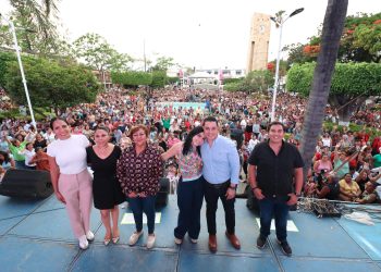 Espectacular celebración del Día de las Madres en Jiutepec