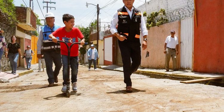 Cuernavaca moderniza red de agua potable en Ciudad Chapultepec