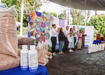 Continua el ayuntamiento de Cuernavaca fortaleciendo el campo con entrega de insumos a productores