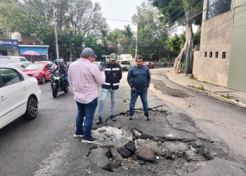 Atiende el ayuntamiento de Cuernavaca reportes ciudadanos en la Avenida Universidad y en Avenida Heroico Colegio Militar