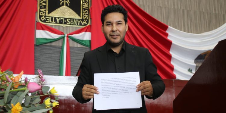 Dip. Gerardo Abarca impulsa iniciativa para reconocer la educación tecnológica como derecho fundamental