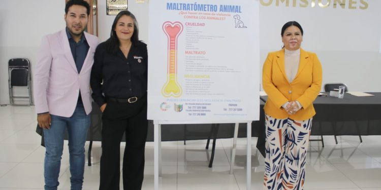 Dip. Gerardo Abarca presenta decálogo por los derechos de los animales domésticos