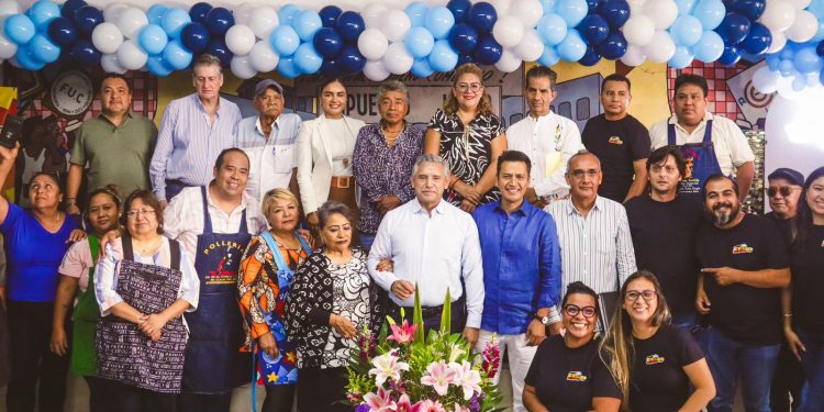 Urióstegui reconoce a comerciantes del ALM y anuncia programa de apoyo social