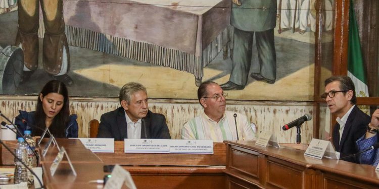 Ayuntamiento de Cuernavaca presenta proyecto de nueva vialidad en Av. Diana