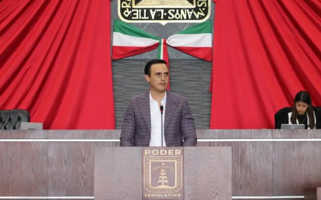 Daniel terrazas apoya a atletas de Morelos