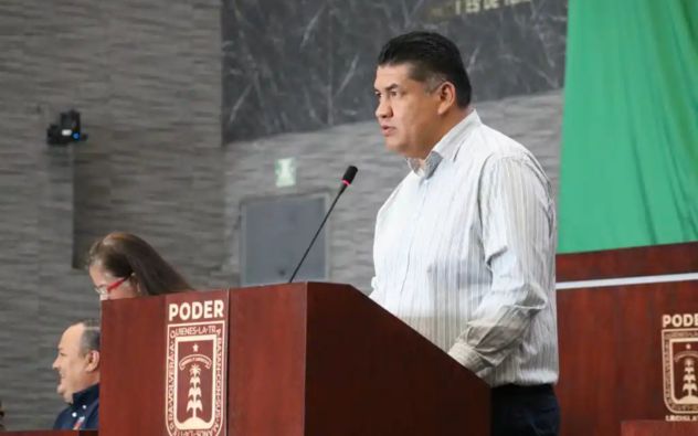 Francisco Sánchez atención gratuita a adultos mayores