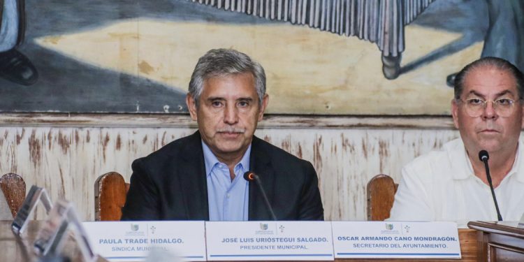 Avanza la afiliación voluntaria de trabajadores del Ayuntamiento de Cuernavaca al ISSSTE