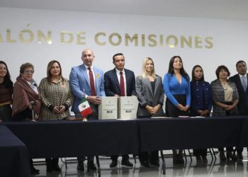 Congreso recibe paquete económico 2026