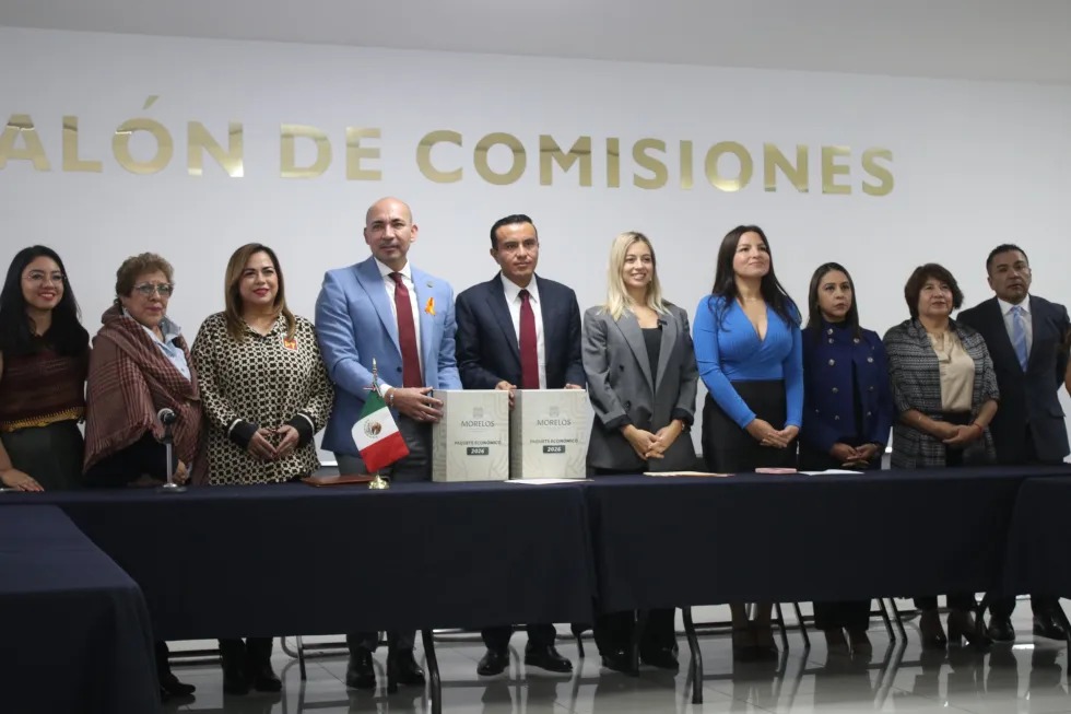 Congreso recibe paquete económico 2026