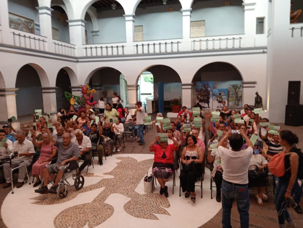 Cuernavaca entrega 50 visas