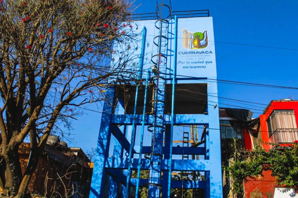 Tanque elevado de agua en Cuernavaca