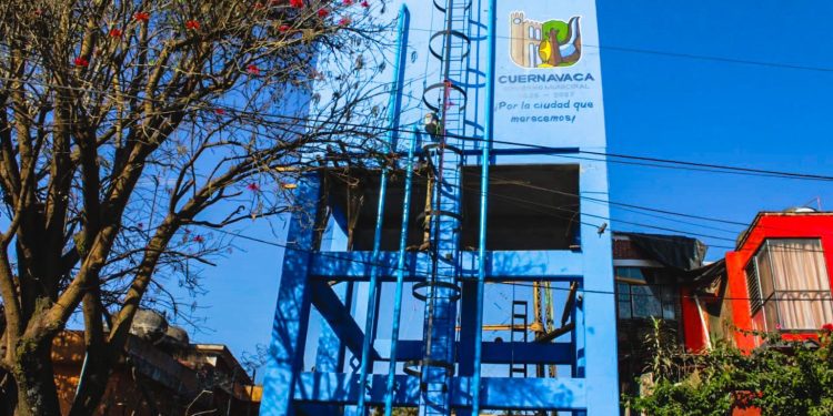 Tanque elevado de agua en Cuernavaca