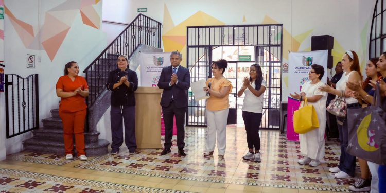 Alcalde José Luis Urióstegui Salgado encabeza el arranque del Programa de Capacitación para el Autoempleo en Cuernavaca