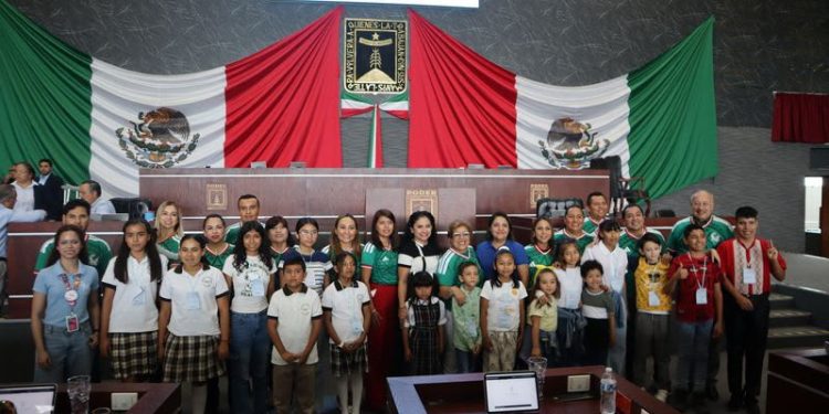 Protección Civil en escuelas: buscan más capacitación