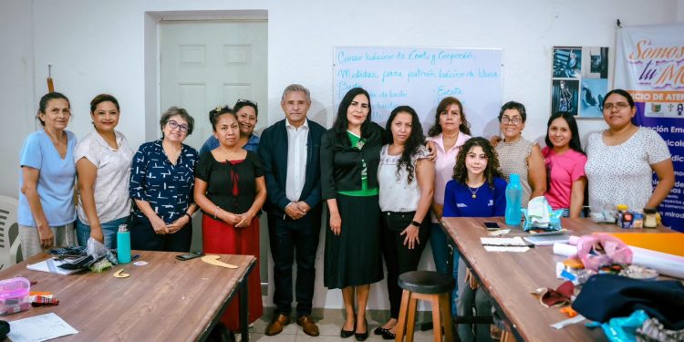 Taller de costura impulsa ingresos para mujeres en Cuernavaca