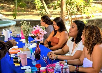 Taller de arteterapia fortalece bienestar emocional en Cuernavaca