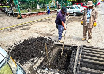 Cuernavaca refuerza limpieza pluvial en López Mateos