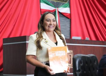 Licencia de paternidad: proponen ampliarla a 12 semanas