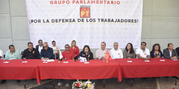 Reforma de pensiones debe proteger derechos laborales: PT