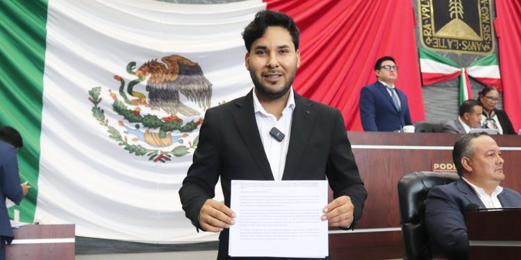 Politólogos de Morelos tendrían día y reconocimiento estatal