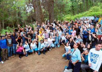 Cuernavaca reforesta Ahuatepec para proteger sus bosques