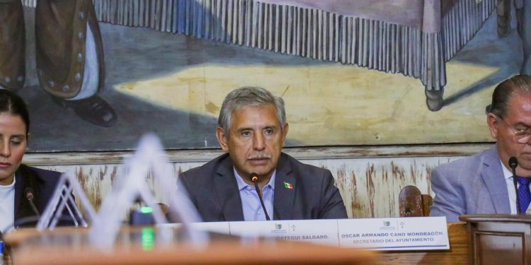 Cuernavaca aprueba descuentos para recuperar placas