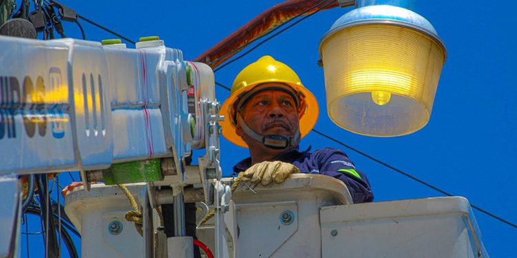 Cuernavaca atiende alumbrado con 75 acciones diarias